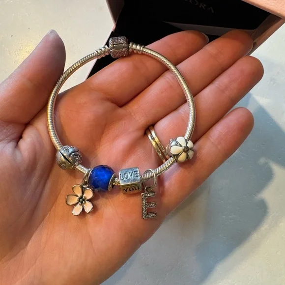 Pandora Bracelet - Picture 2 of 3